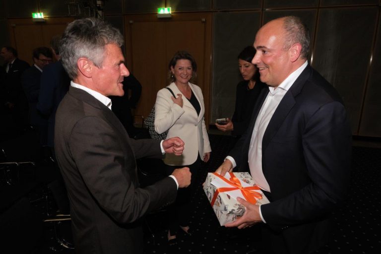 Hapag_Lloyd_142